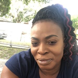 Meet your Posher, Christine